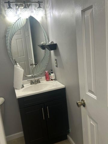 64 Ireland ST, Hampton, VA 23663