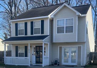 64 Ireland ST, Hampton, VA 23663