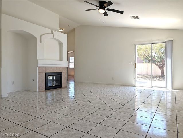1957 Tallow Tree Avenue, North Las Vegas, NV 89032