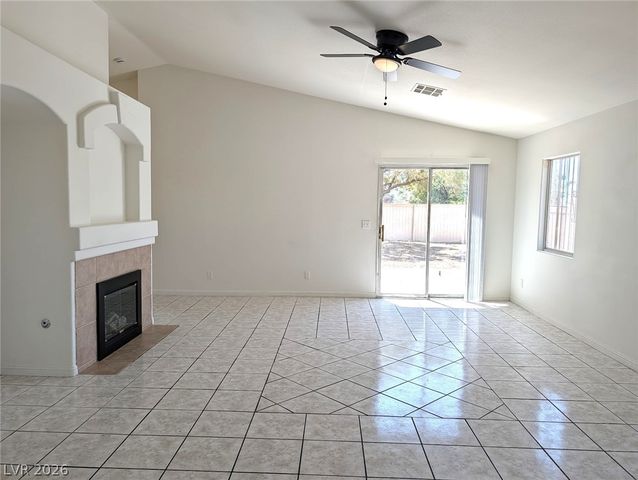 1957 Tallow Tree Avenue, North Las Vegas, NV 89032