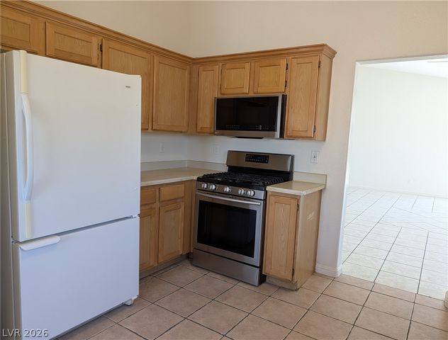 1957 Tallow Tree Avenue, North Las Vegas, NV 89032