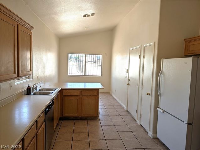 1957 Tallow Tree Avenue, North Las Vegas, NV 89032