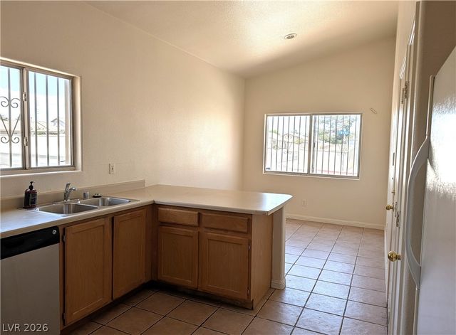 1957 Tallow Tree Avenue, North Las Vegas, NV 89032