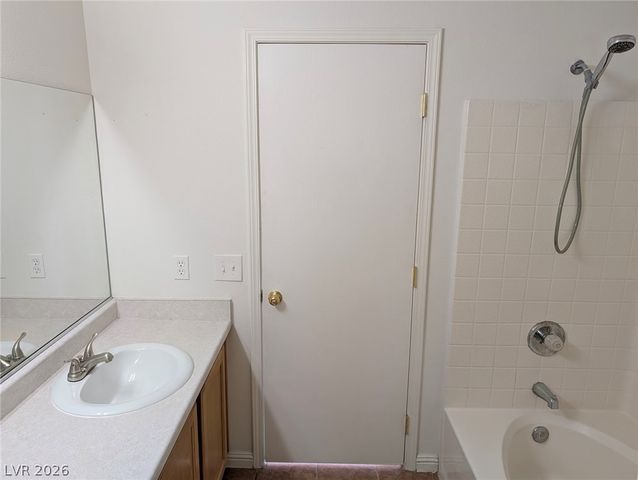 1957 Tallow Tree Avenue, North Las Vegas, NV 89032