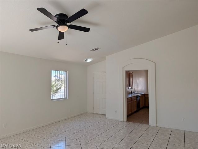 1957 Tallow Tree Avenue, North Las Vegas, NV 89032
