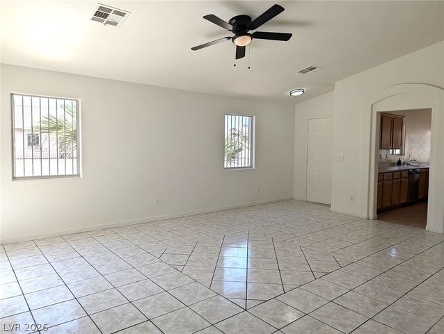 1957 Tallow Tree Avenue, North Las Vegas, NV 89032
