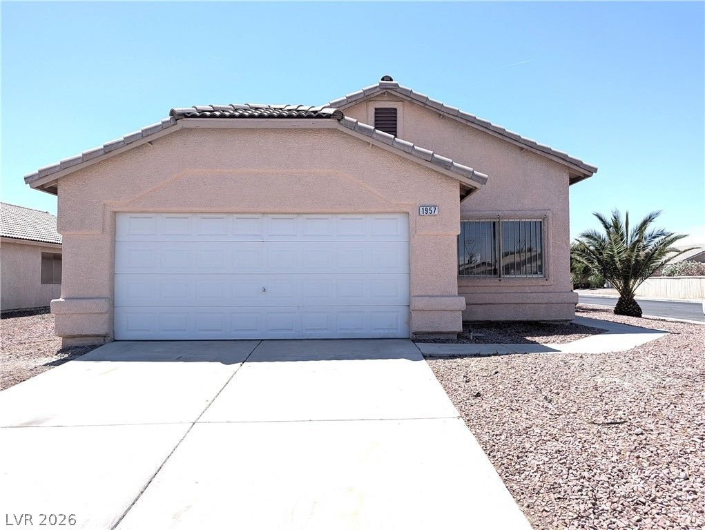 1957 Tallow Tree Avenue, North Las Vegas, NV 89032