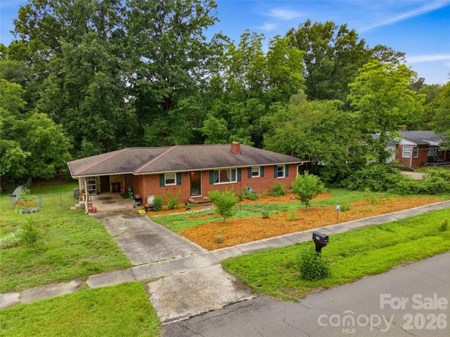 605 W 19th Avenue, Gastonia, NC 28052