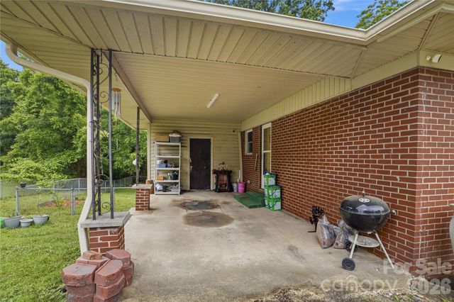 605 W 19th Avenue, Gastonia, NC 28052