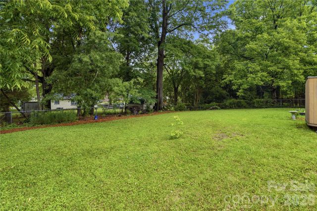 605 W 19th Avenue, Gastonia, NC 28052