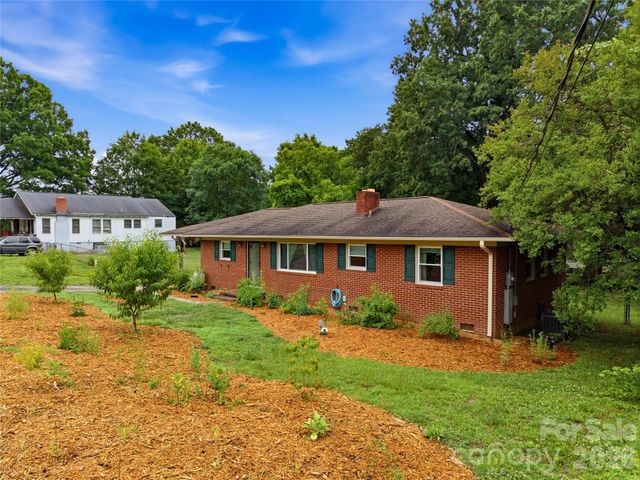 605 W 19th Avenue, Gastonia, NC 28052