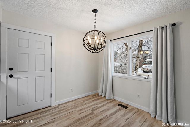 5321 Larkspur Street, Anchorage, AK 99507