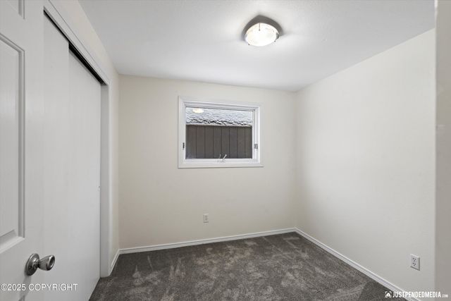 5321 Larkspur Street, Anchorage, AK 99507