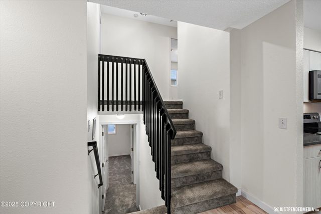 5321 Larkspur Street, Anchorage, AK 99507