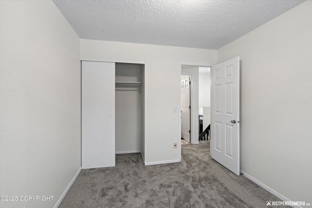 5321 Larkspur Street, Anchorage, AK 99507