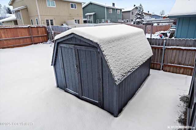 5321 Larkspur Street, Anchorage, AK 99507