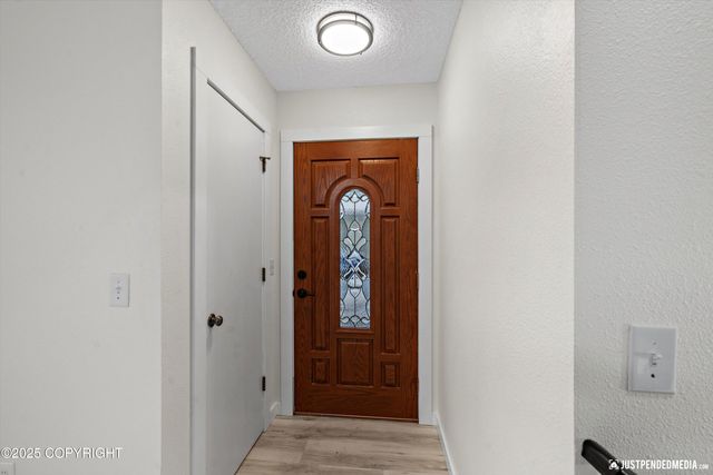 5321 Larkspur Street, Anchorage, AK 99507