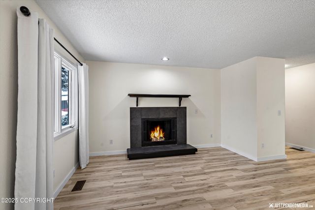 5321 Larkspur Street, Anchorage, AK 99507