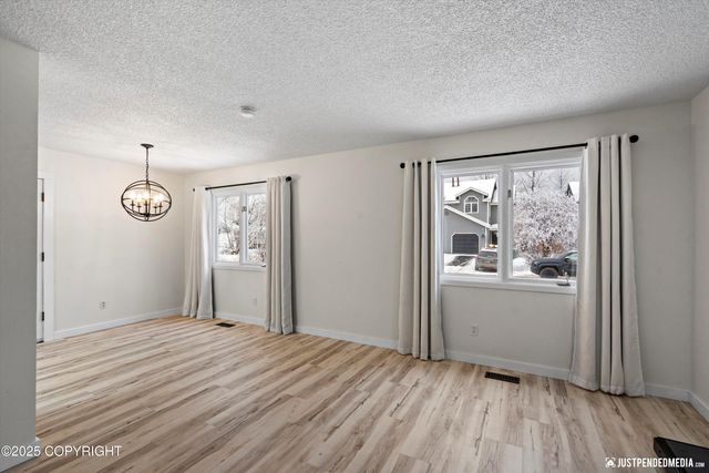 5321 Larkspur Street, Anchorage, AK 99507