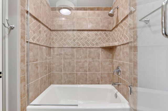 9578 Hampton Reserve Dr, Brentwood, TN 37027
