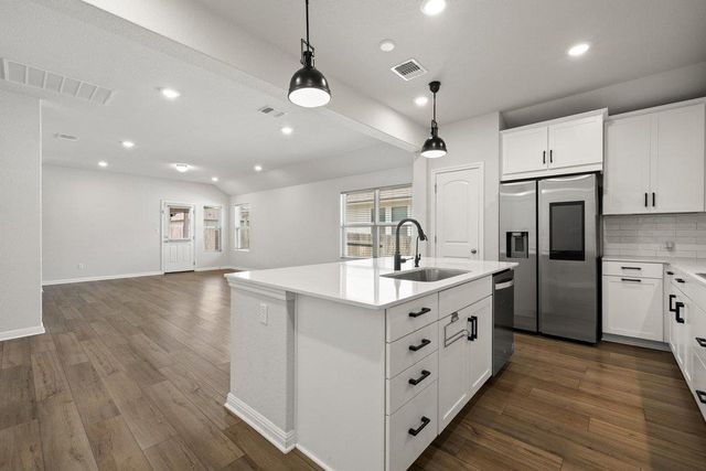 105 Cupa Monti RD, Hutto, TX 78634