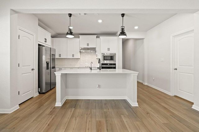 105 Cupa Monti RD, Hutto, TX 78634