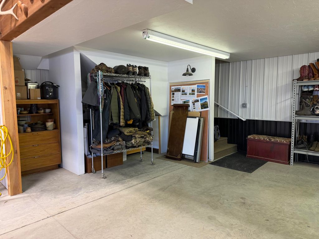 1030 N Carrington Avenue, Buffalo, WY 82834 photo 20