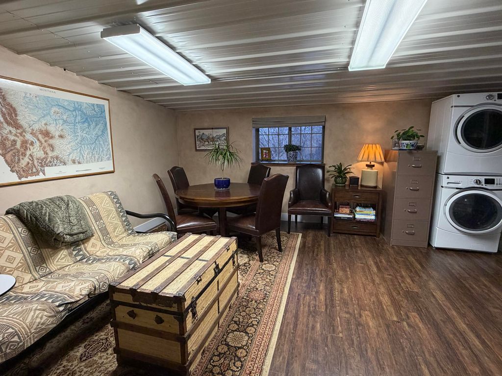 1030 N Carrington Avenue, Buffalo, WY 82834 photo 8