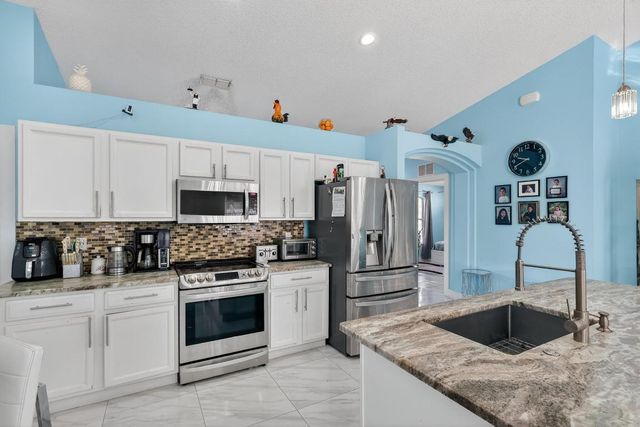 1121 SW Ivanhoe Street W, Port St. Lucie, Port St Lucie, FL 34983