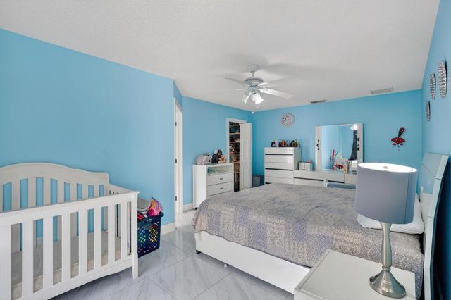 1121 SW Ivanhoe Street W, Port St. Lucie, Port St Lucie, FL 34983