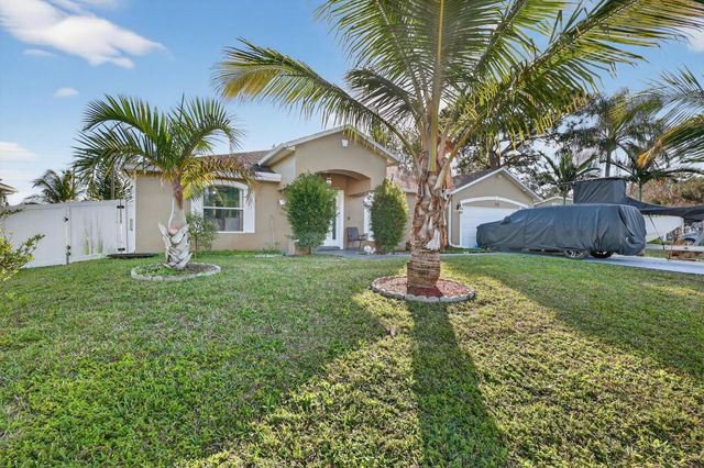 1121 SW Ivanhoe Street W, Port St. Lucie, Port St Lucie, FL 34983
