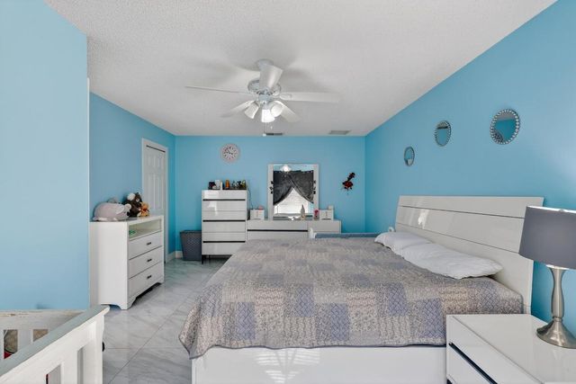 1121 SW Ivanhoe Street W, Port St. Lucie, Port St Lucie, FL 34983