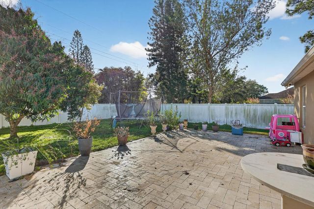 1121 SW Ivanhoe Street W, Port St. Lucie, Port St Lucie, FL 34983