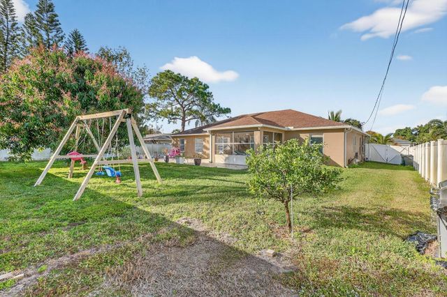 1121 SW Ivanhoe Street W, Port St. Lucie, Port St Lucie, FL 34983