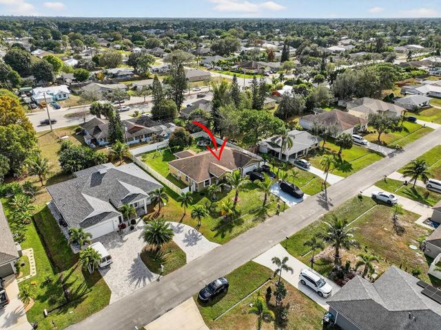 1121 SW Ivanhoe Street W, Port St. Lucie, Port St Lucie, FL 34983
