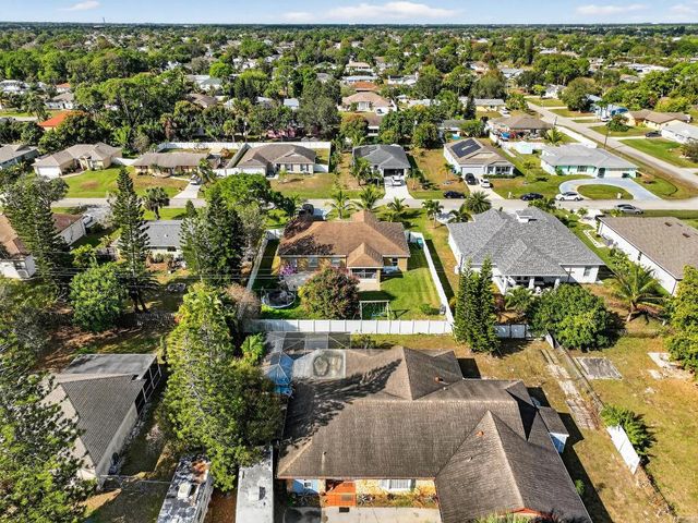 1121 SW Ivanhoe Street W, Port St. Lucie, Port St Lucie, FL 34983