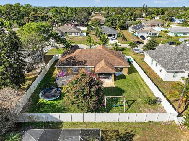 1121 SW Ivanhoe Street W, Port St. Lucie, Port St Lucie, FL 34983