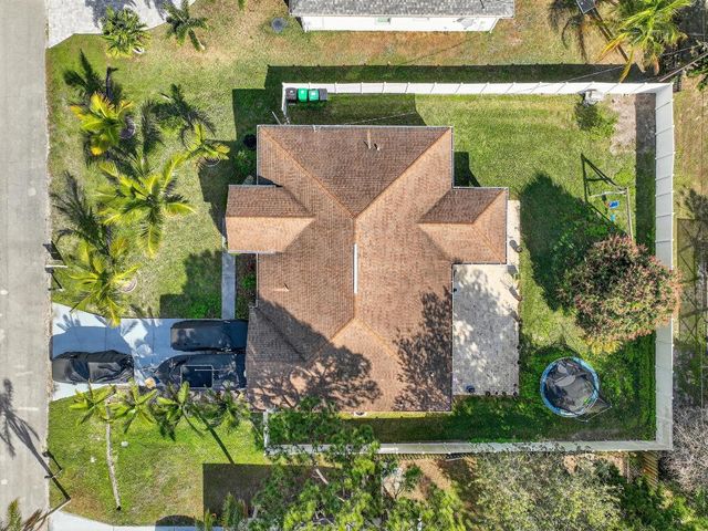 1121 SW Ivanhoe Street W, Port St. Lucie, Port St Lucie, FL 34983