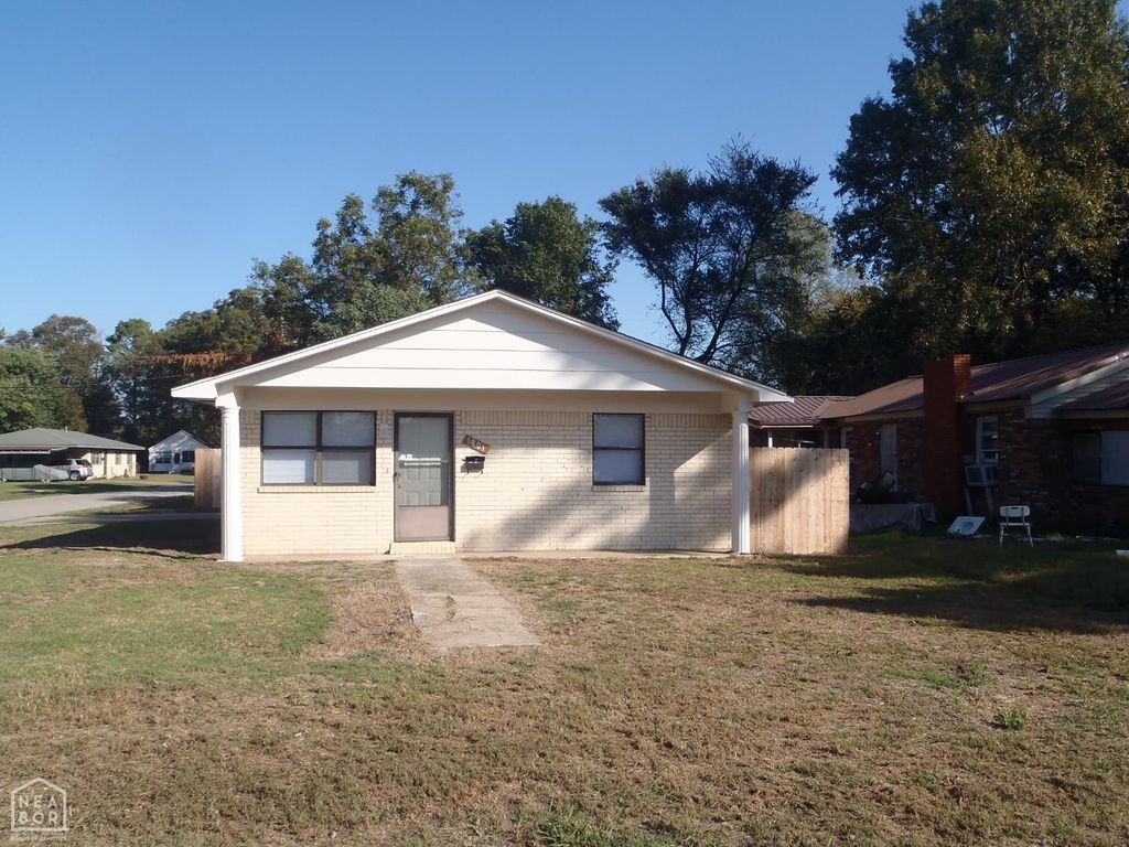 1801 Hines, Newport, AR 72112