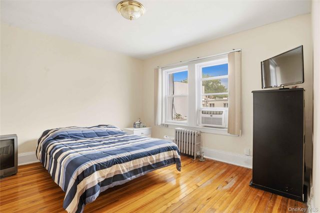 2325 24th Street, Astoria, NY 11105