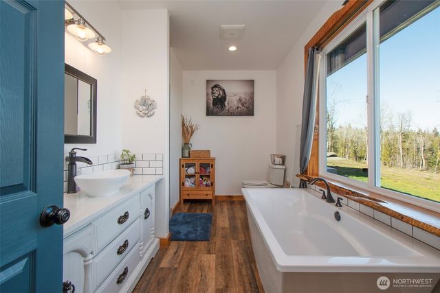 242 Watershed Road, Port Angeles, WA 98362