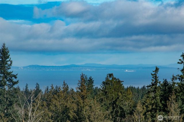 242 Watershed Road, Port Angeles, WA 98362