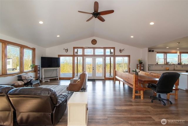 242 Watershed Road, Port Angeles, WA 98362