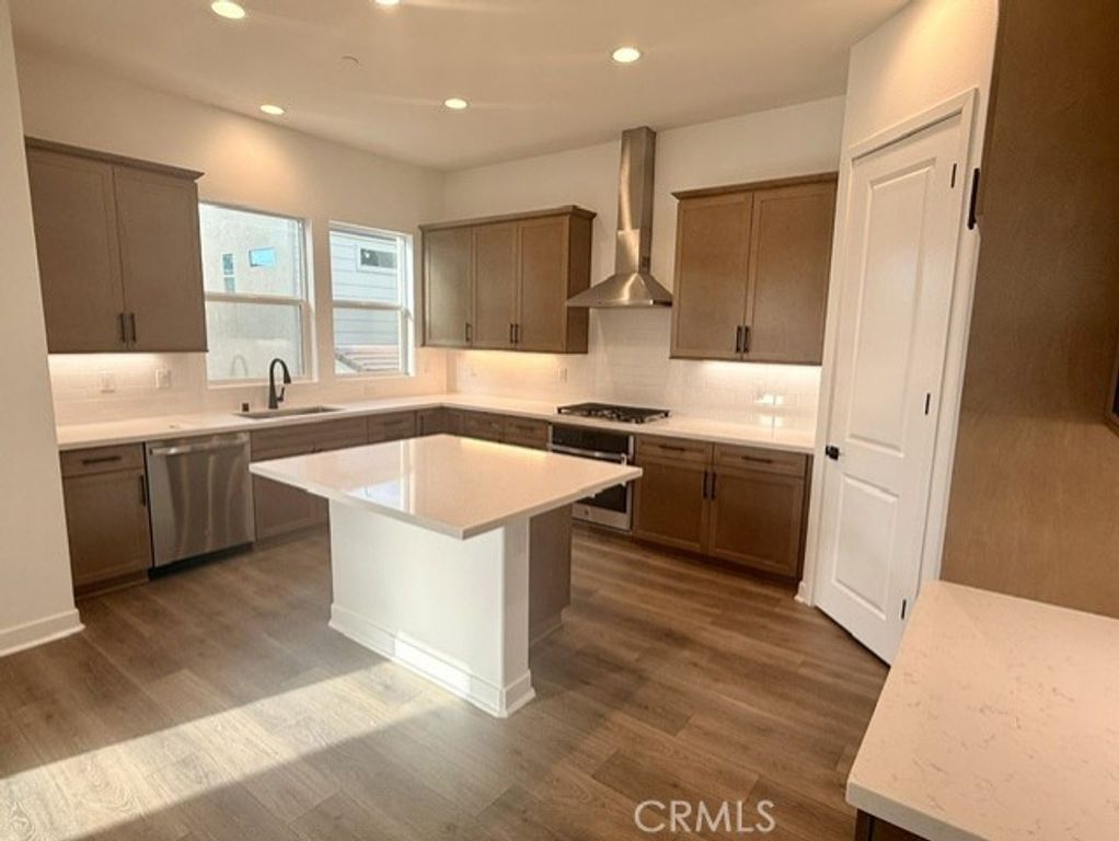 27491 Aberdeen Way, Valencia, CA 91381 — photo 2