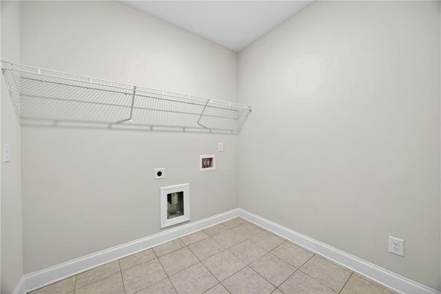 5047 Rathwood SW Circle, Powder Springs, GA 30127