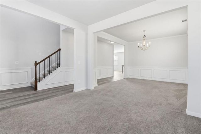 210 Palm Springs Circle, Fairburn, GA 30213