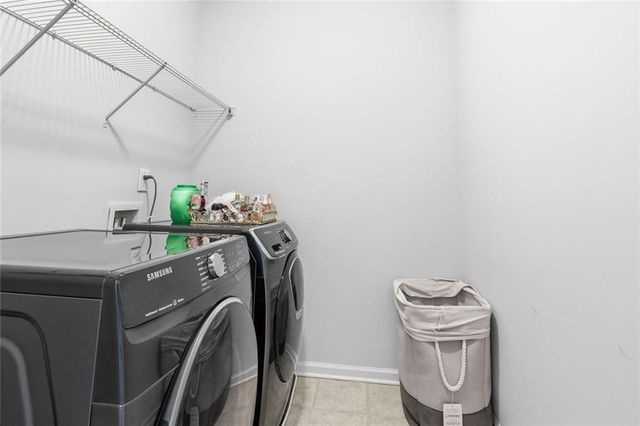 210 Palm Springs Circle, Fairburn, GA 30213