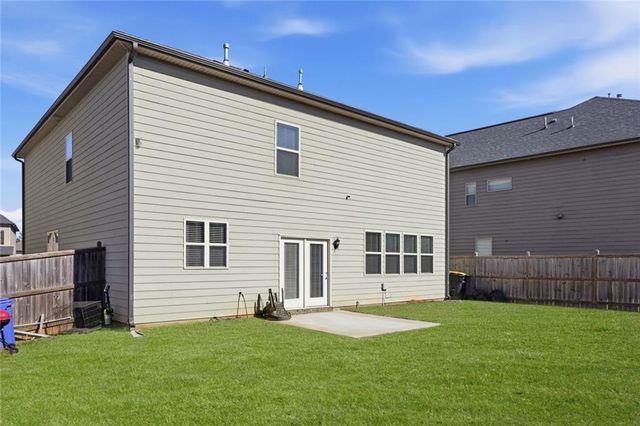 210 Palm Springs Circle, Fairburn, GA 30213