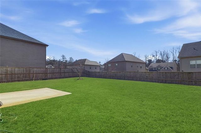 210 Palm Springs Circle, Fairburn, GA 30213