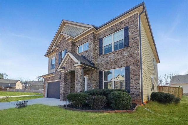 210 Palm Springs Circle, Fairburn, GA 30213